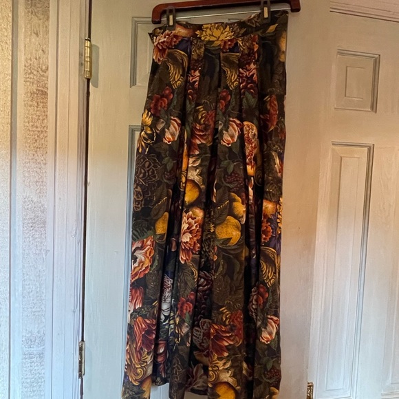 VINTAGE LINDA ALLARD FOR ELLEN TRACY PLEATS & PATTERNED MIDI SKIRT WOMENS SIZE 8 - Picture 5 of 6